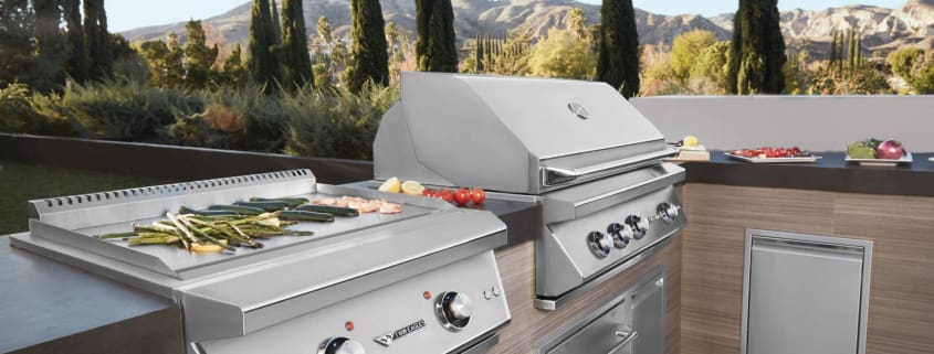 Outdoor Kitchen